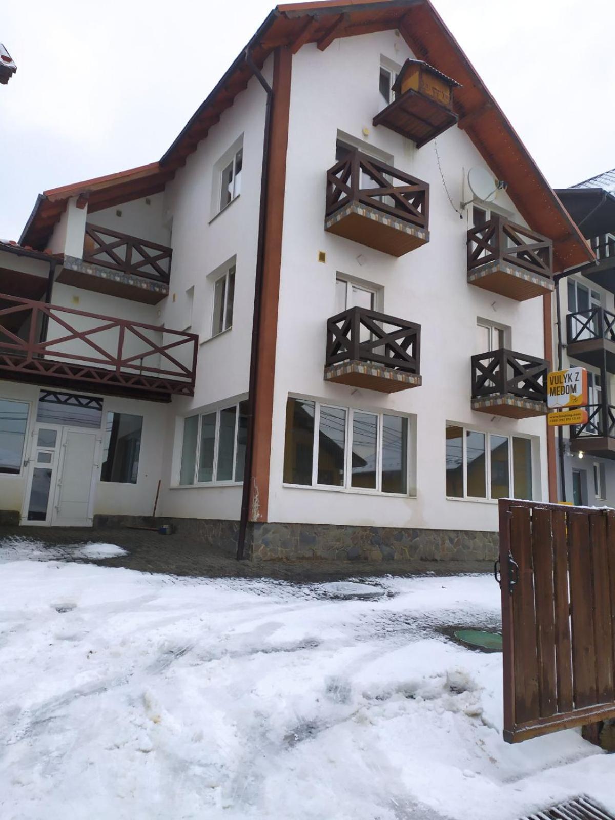 Vulyk Z Medom * Bukovel